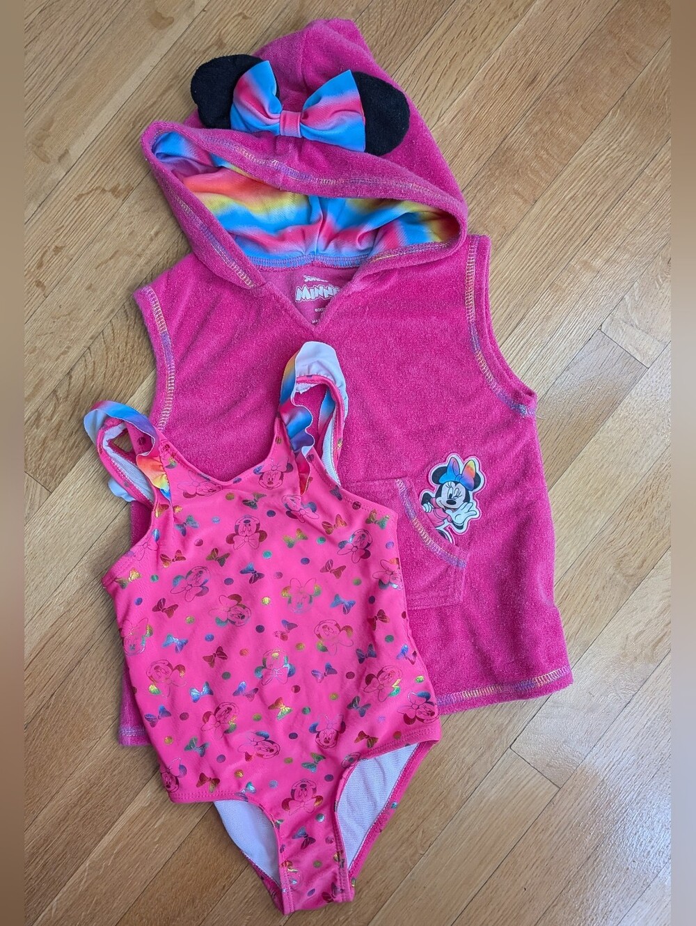 Disney Minnie Mouse Swim Coverup plus one piece bathing suit. Size 2T
